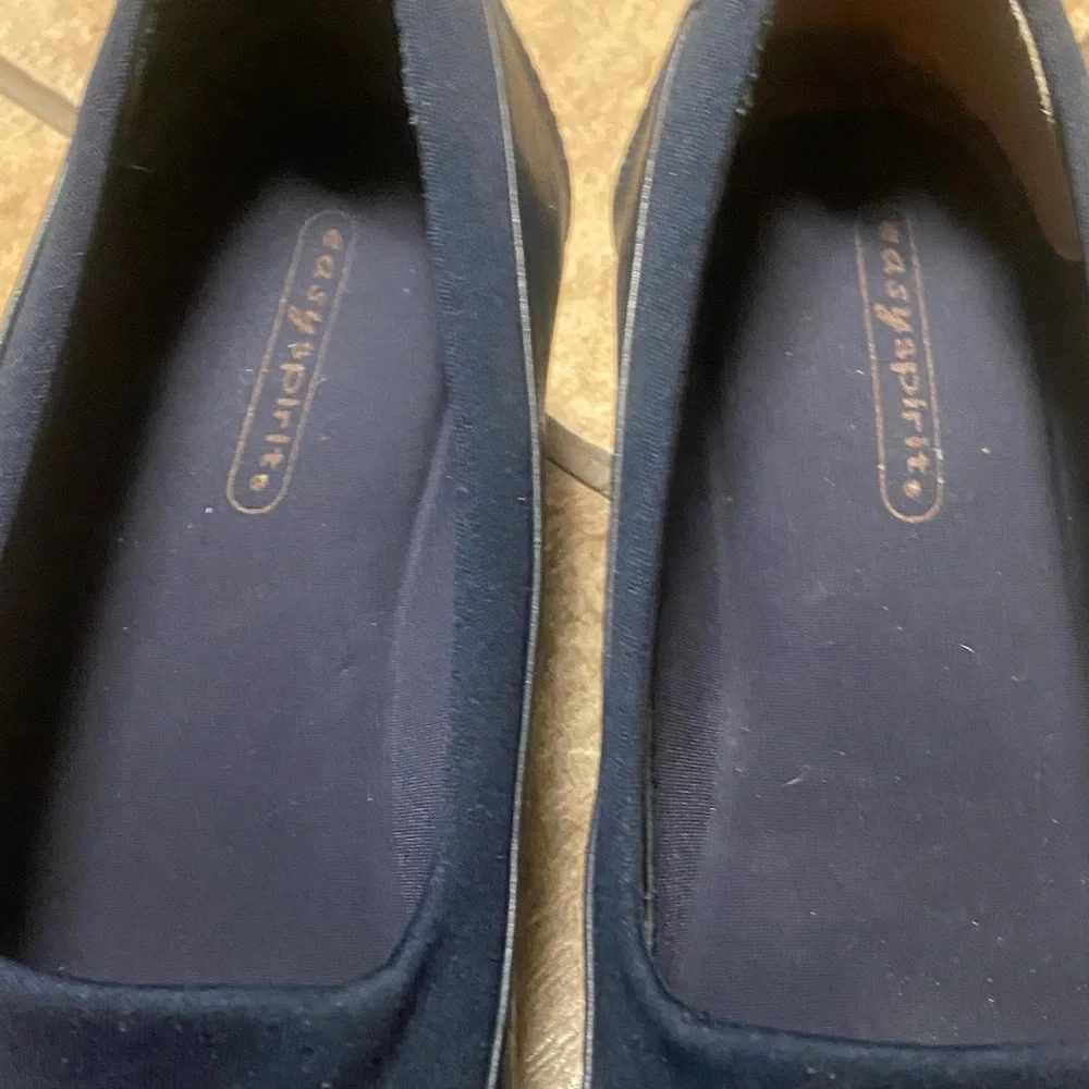 Easy Spirit Women’s Navy Slip-On Leather Loafers 7-7.5 Office Casual Academia